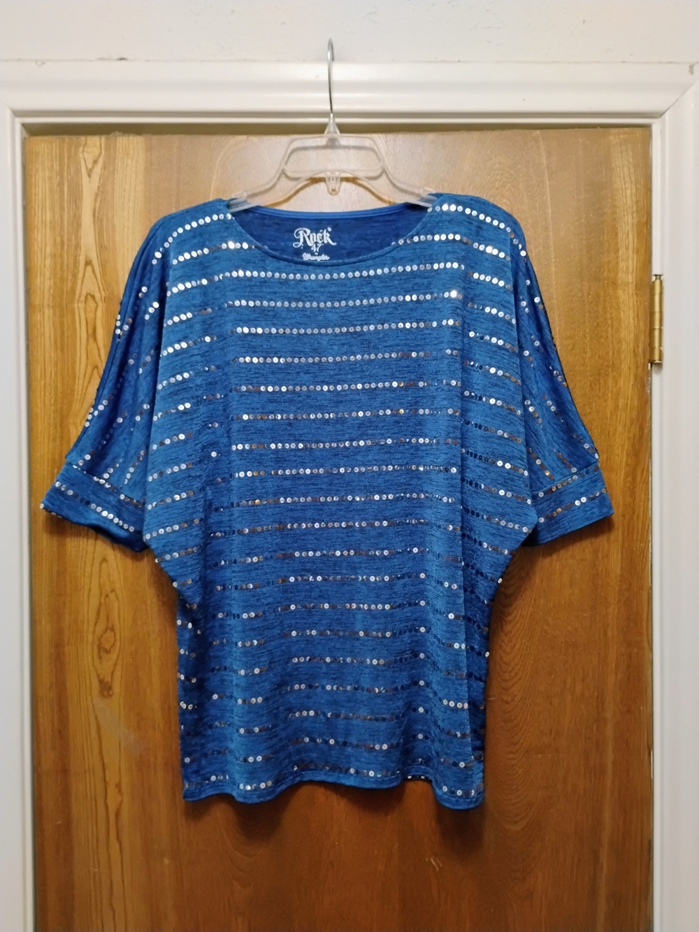 Rock 47 By Wrangler Women's Large Blue Striped Sequin Knit Stretch Blouse